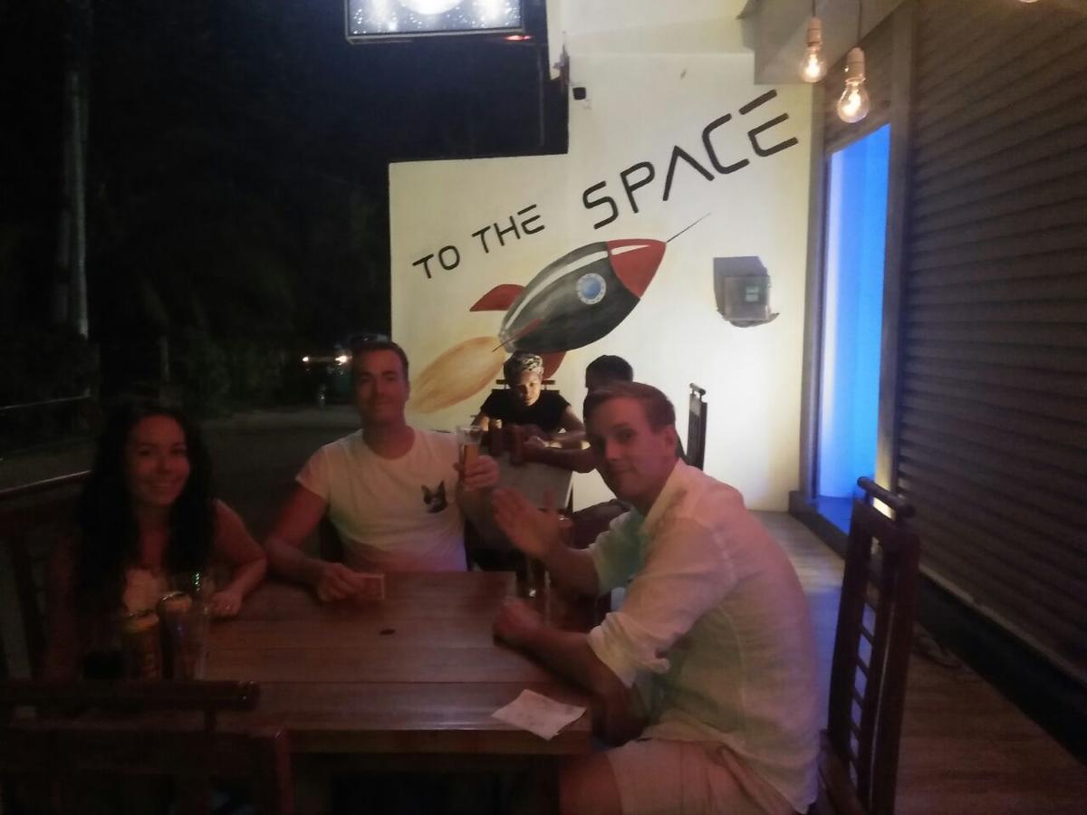 Space Garden Hostel Mirissa Exterior foto